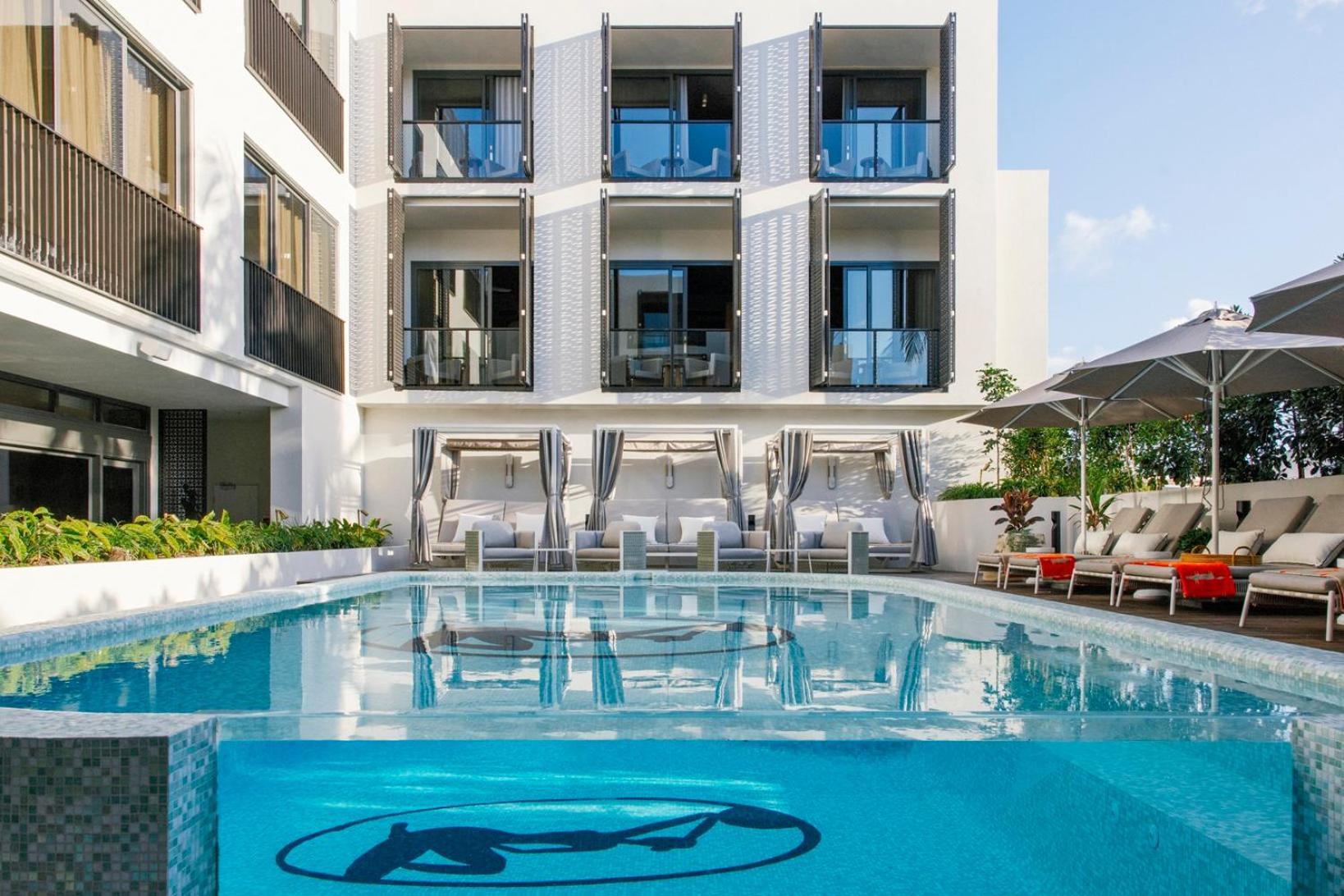 Hotel Basq House Byron Bay